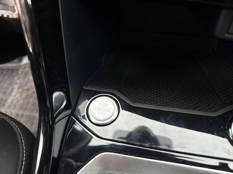 Volkswagen T-Roc 2.0 tdi Style 115cv