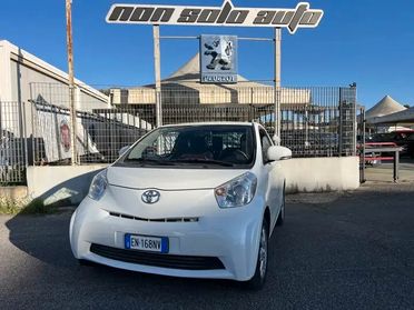 Toyota iQ 1.0 Lounge