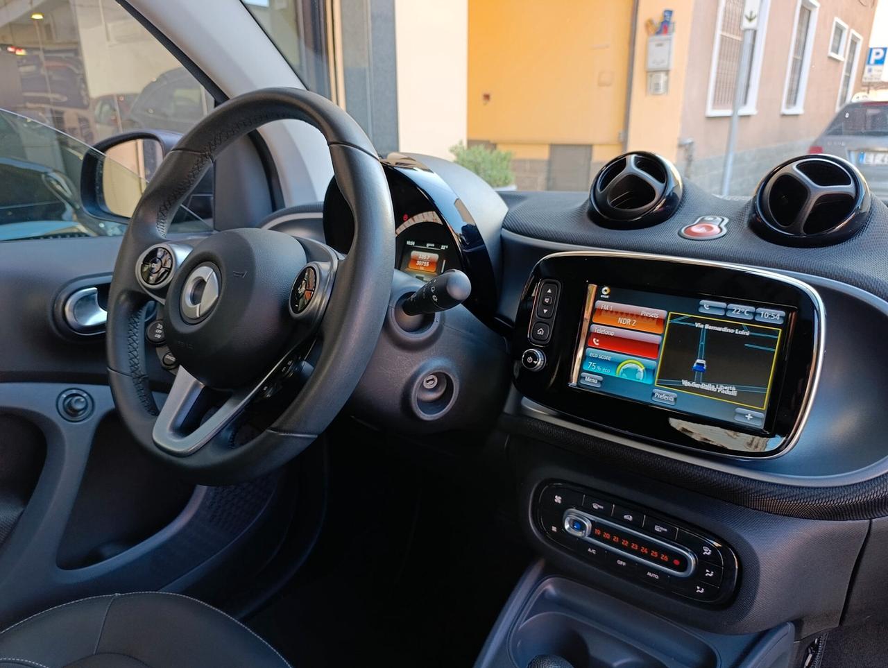 Smart ForTwo 70 1.0 twinamic Prime KM 30.755 tagliandati Mercedes Benz