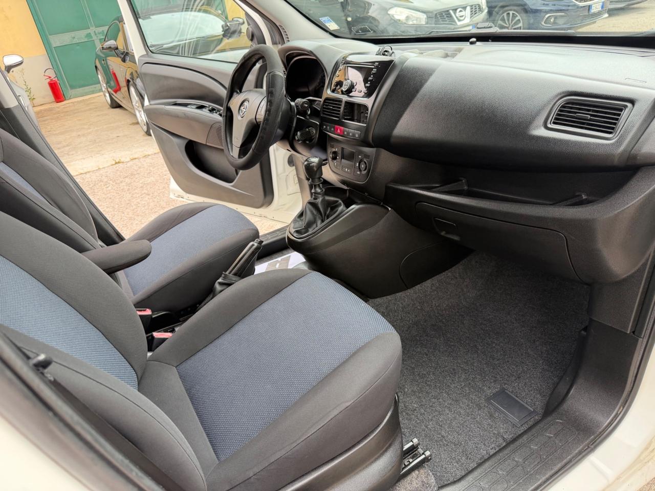 Opel Combo 1.6 CDTi 105CV PC-TA Elective