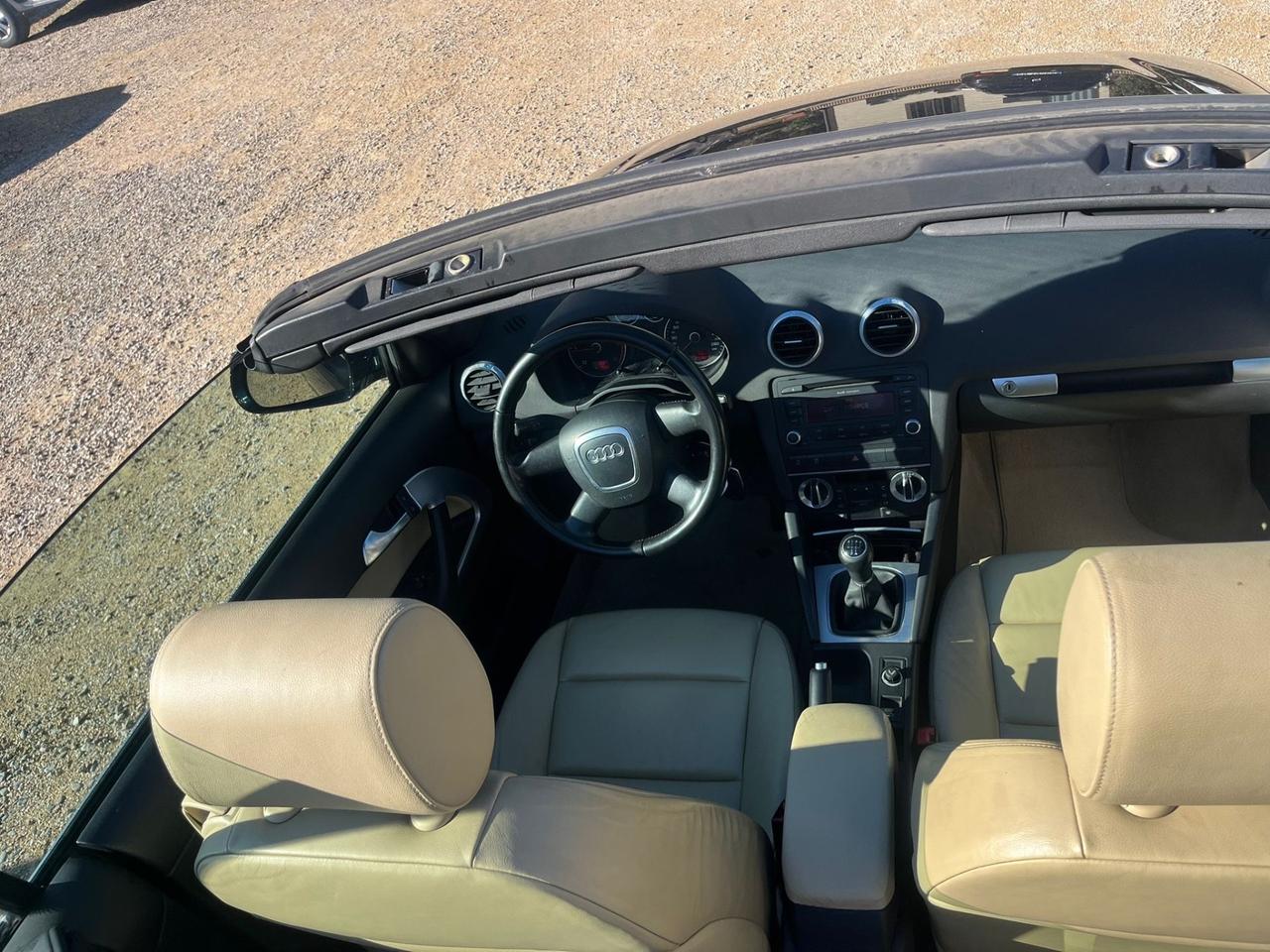 Audi A3 Cabrio 1.6 Diesel - Neopatentati