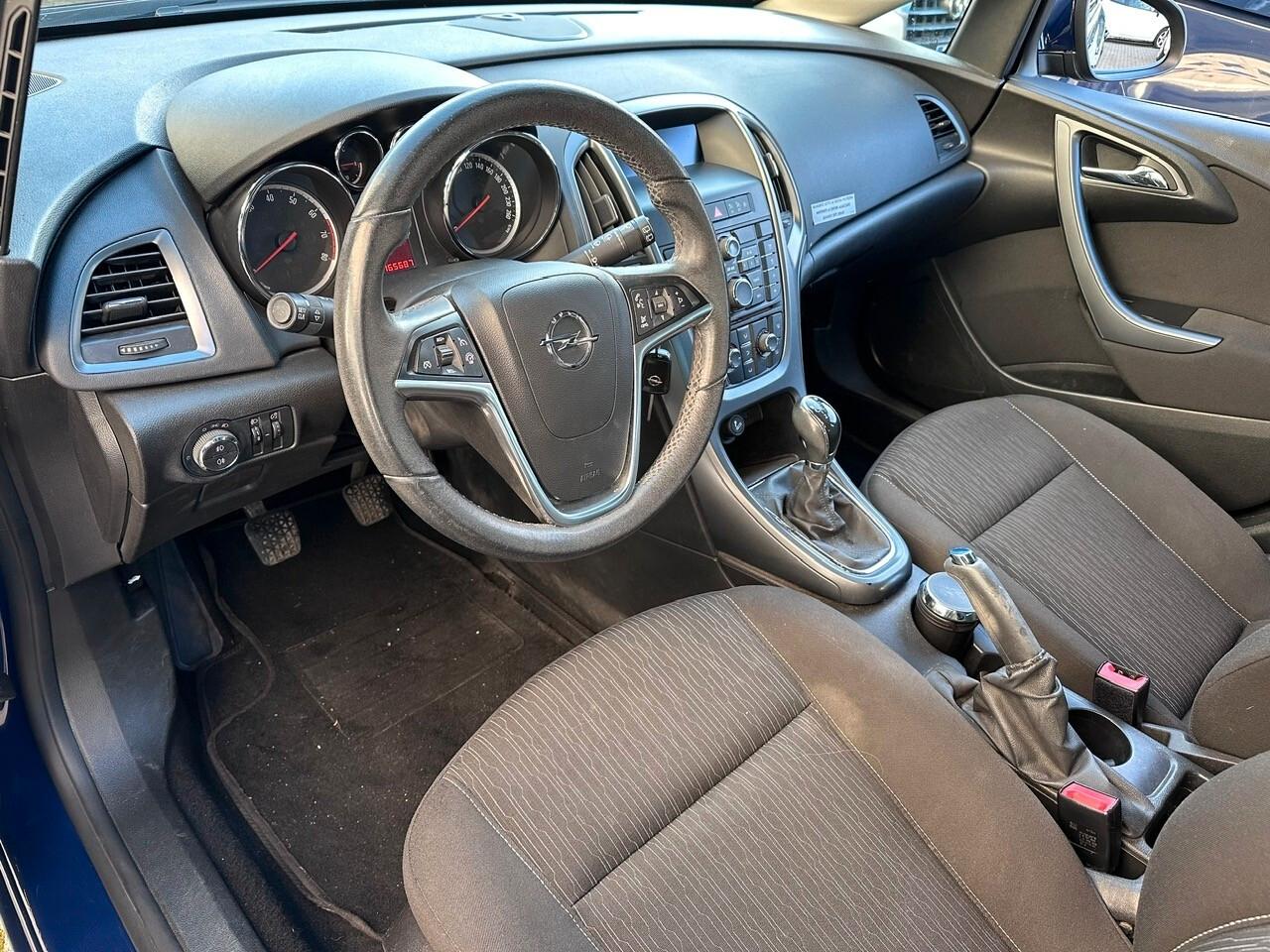 Opel Astra 1.4 Turbo 140CV Sports Tourer Cosmo