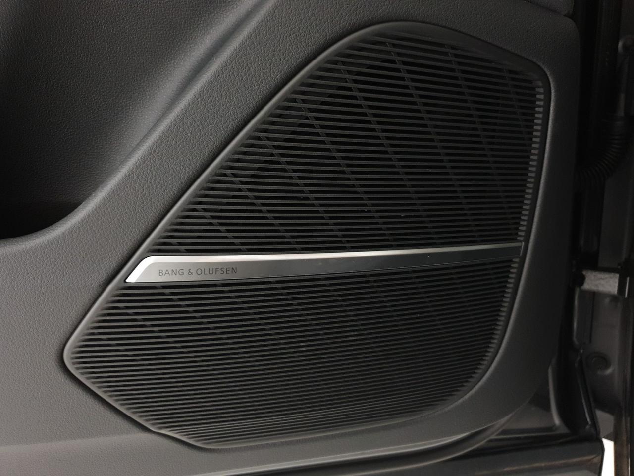 50TDI 286CV quattro tiptronic S line Edition
