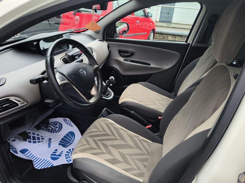 Lancia Ypsilon 1.2 Gold