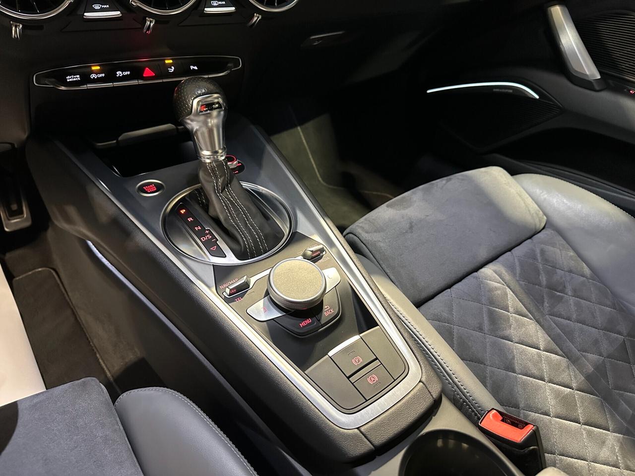 Audi TT Coupé 2.0 TFSI quattro S tronic line - FULL SERVICE