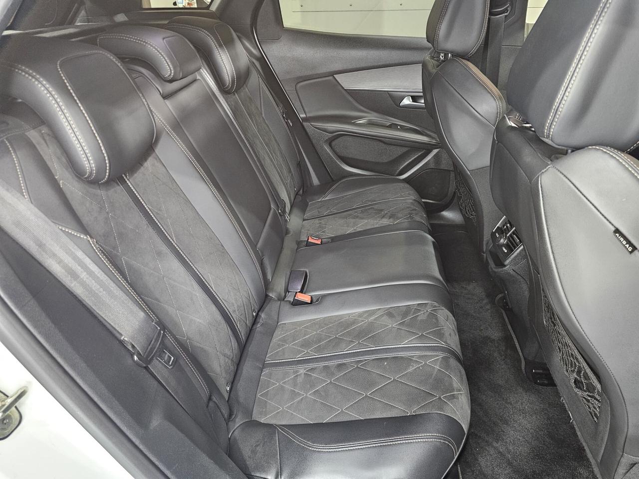 Peugeot 3008 BlueHDi 180cv GT line Automatico