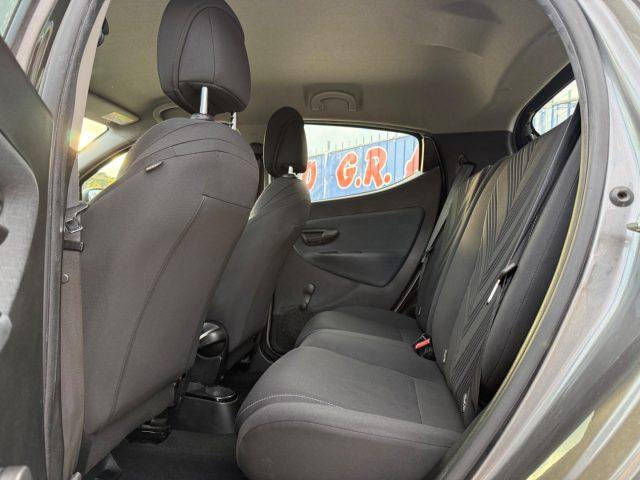 LANCIA Ypsilon 1.0 Hybrid Gold GARANZIA