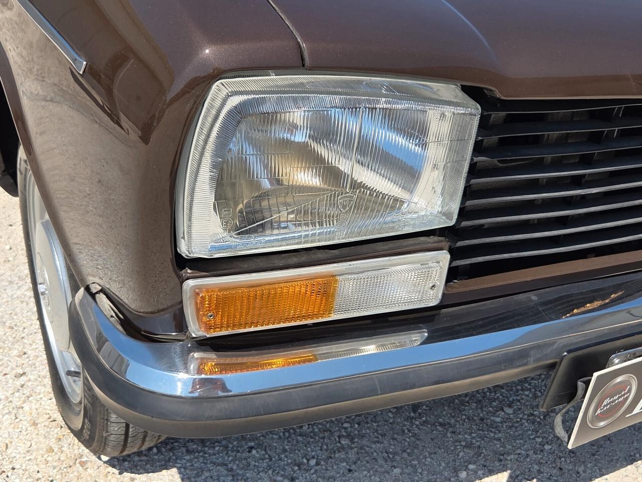 Peugeot 304 S BERLINA -SERVICE BOOK-