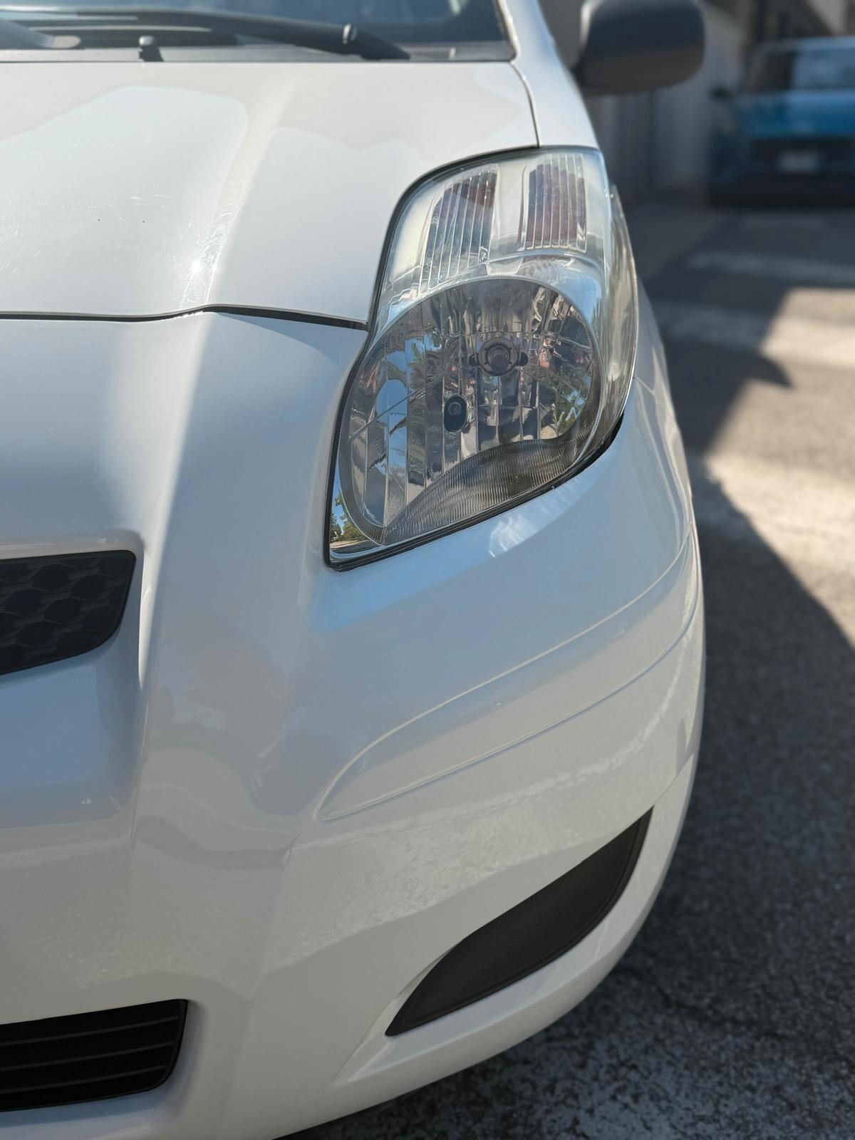 Toyota Yaris 1.4 D-4D DPF 5 porte