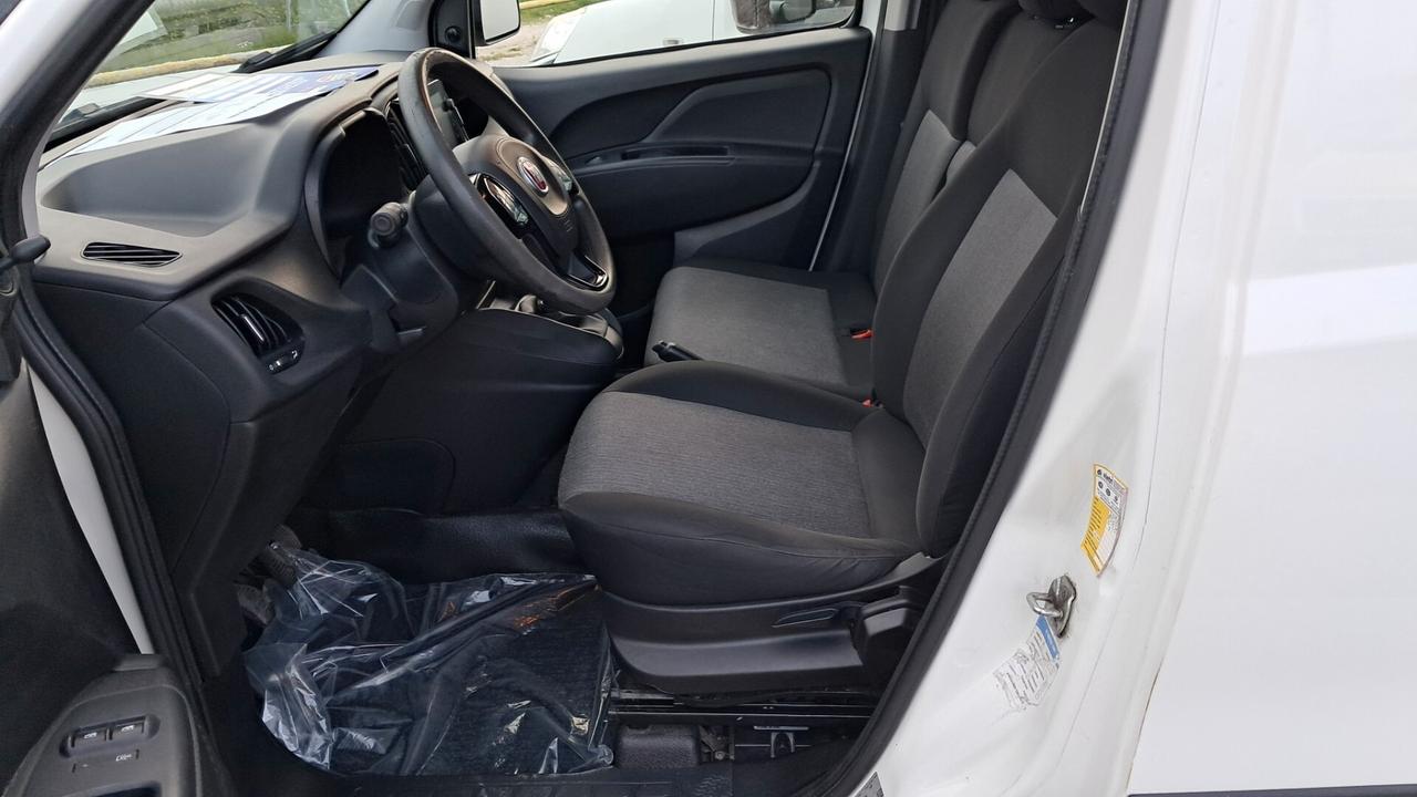 Fiat Doblo Doblò 1.6 MJT 120CV S&S PC-TN Cargo Lounge 3 Posti