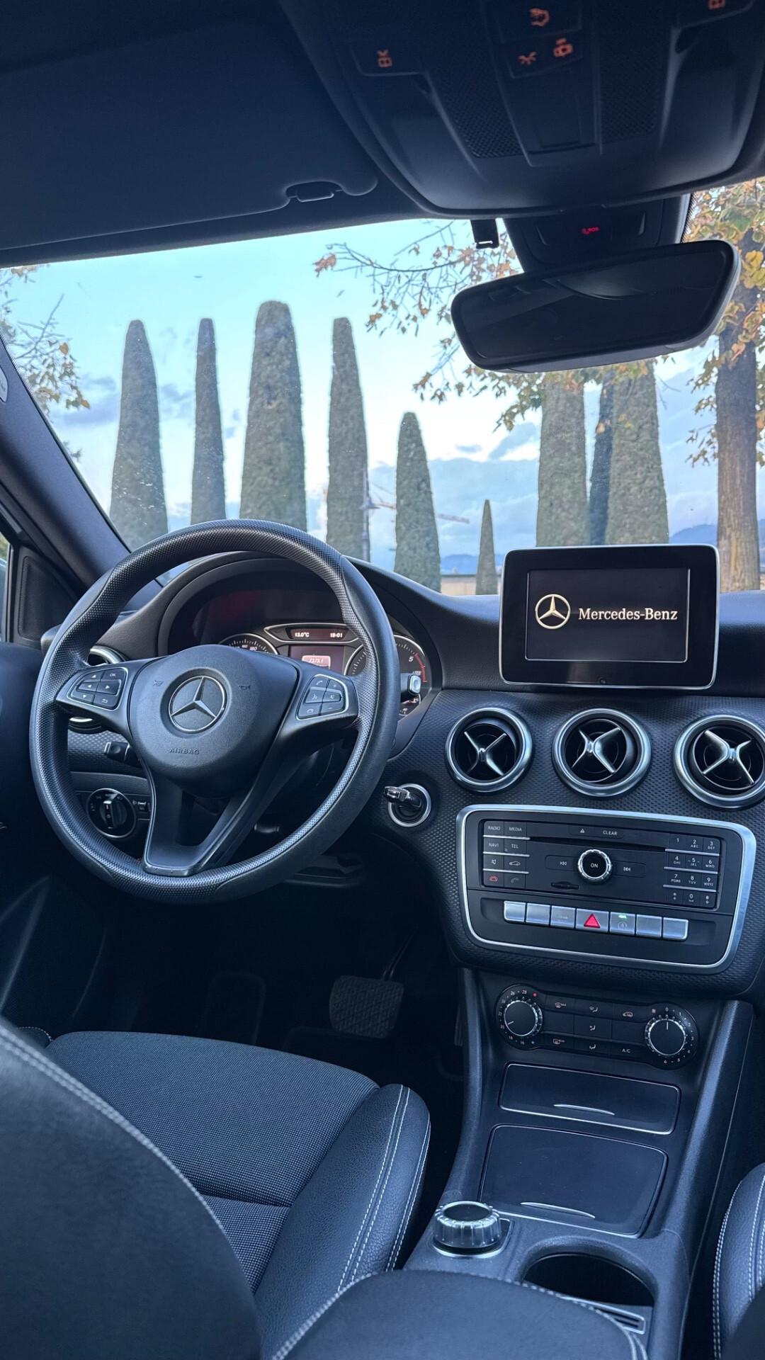 Mercedes-benz Classe A180d Business – 2016