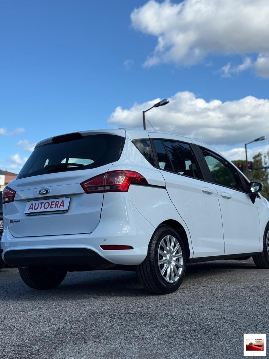 FORD - B-Max - 1.5 TDCi 75CV Business Titanium