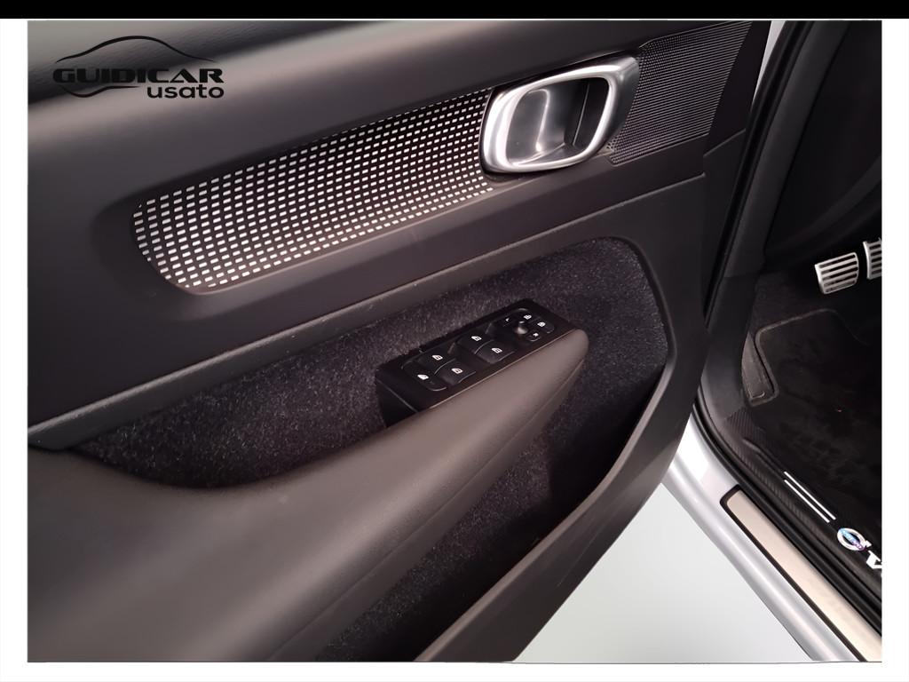 VOLVO XC40 - XC40 1.5 t5 phev R-design auto my21