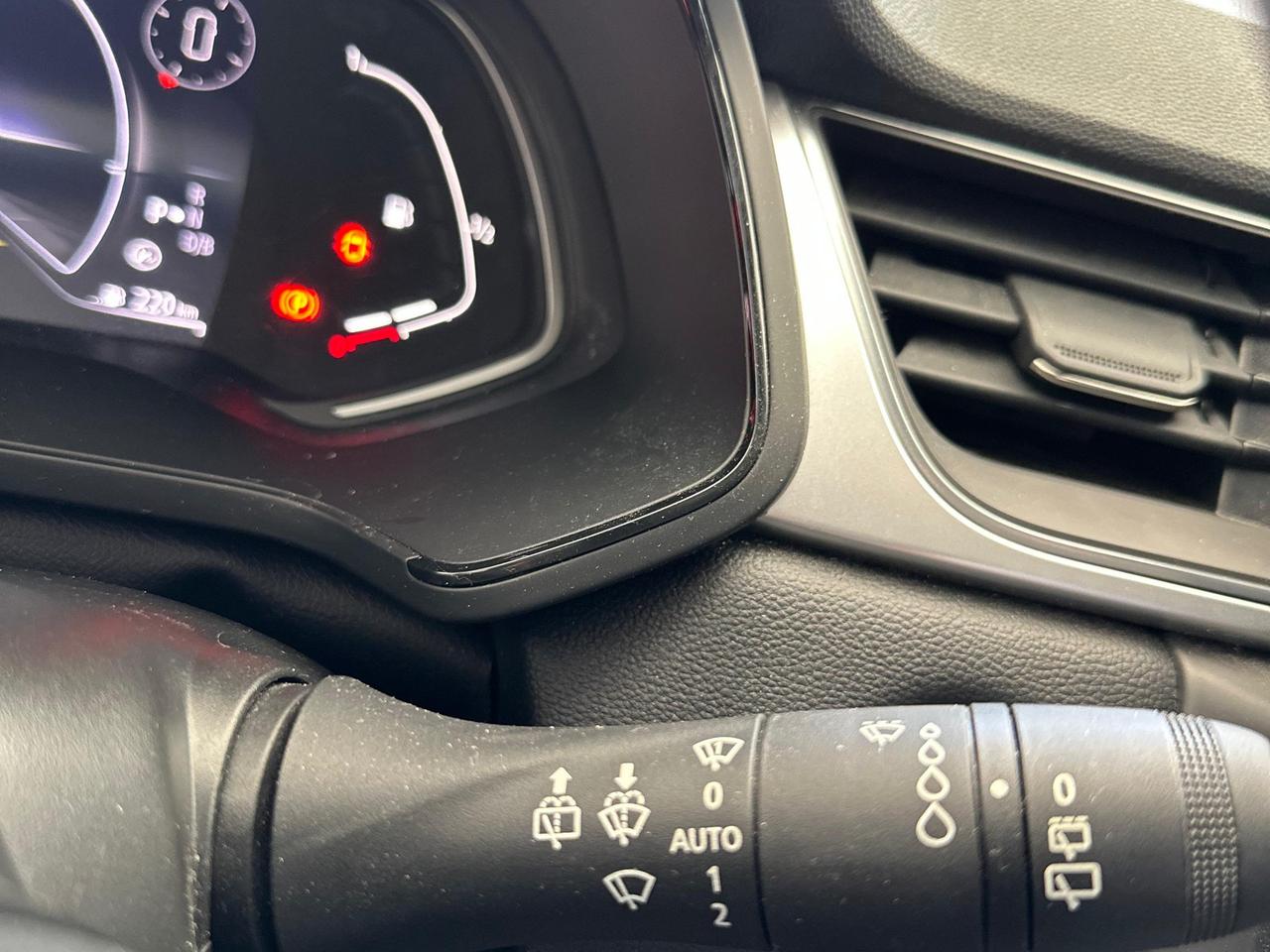 Renault Captur 1.6 e-tech full hybrid techno 145cv auto