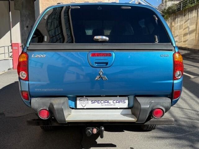 Mitsubishi L200 2.5 DI-D Doppia Cabina Automatica/
