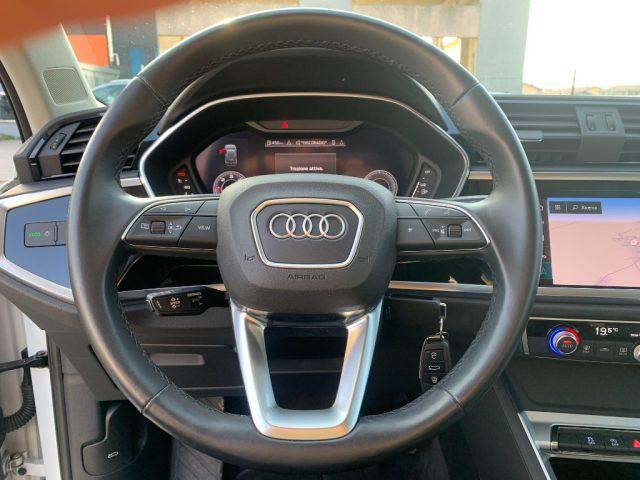 AUDI Q3 40 TDI quattro S tronic Business Advanced
