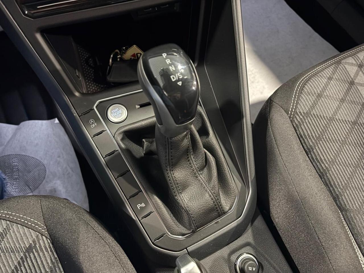 Volkswagen Taigo 1.0 tsi R-Line 115cv