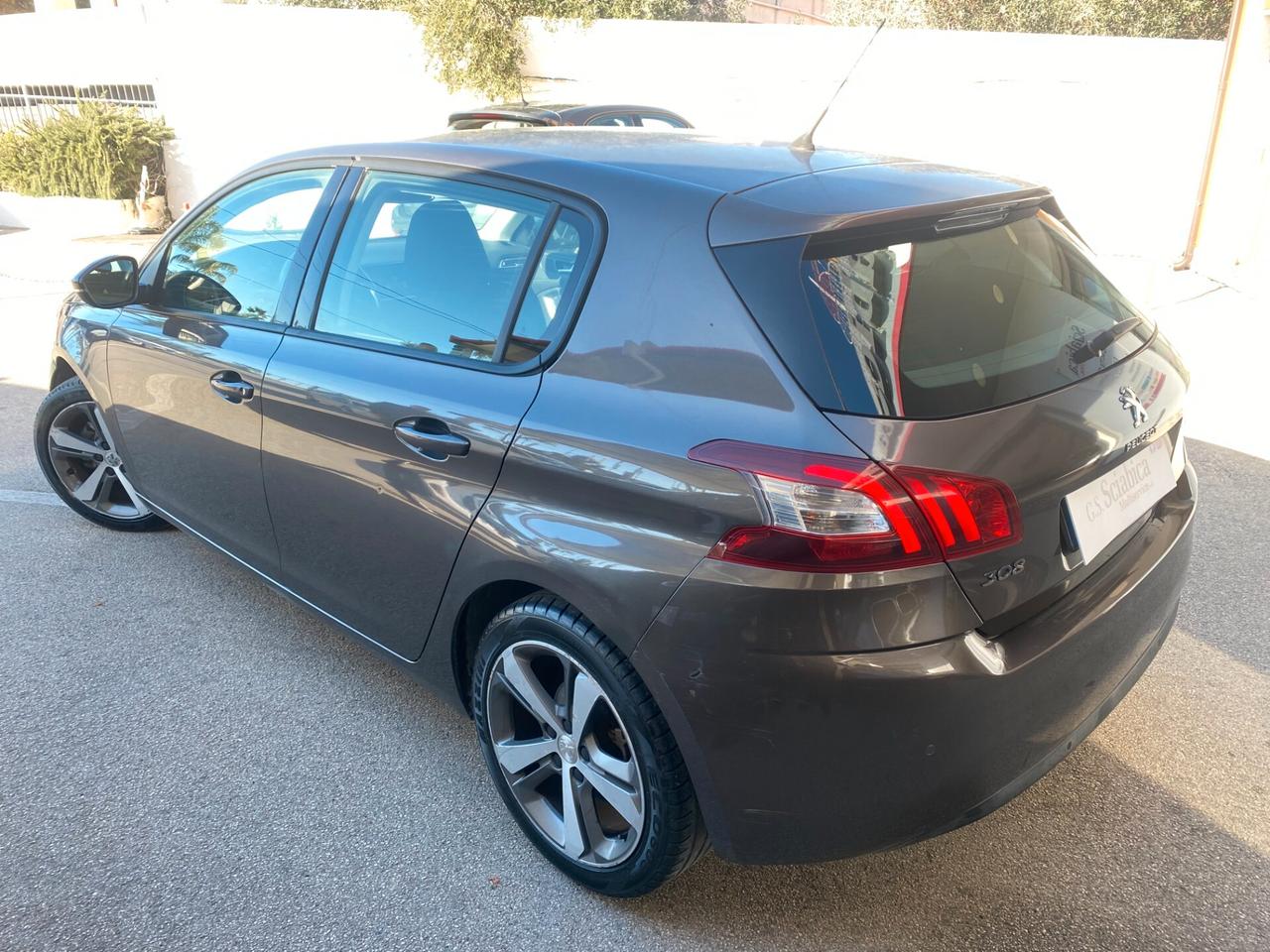 Peugeot 308 1.6 e-HDi 115 CV Stop&Start Allure