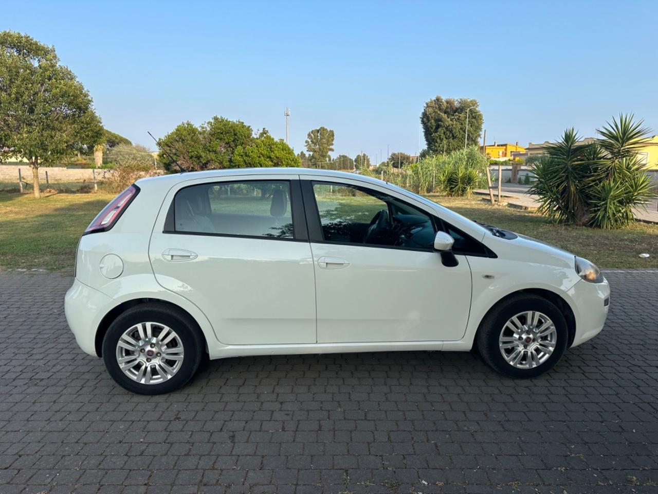 Fiat Punto 1.3 MJT II S&S 85 CV 5 porte ECO Lounge GARANZIA