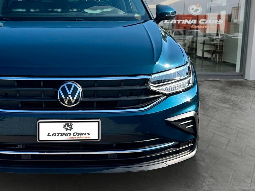 Volkswagen Tiguan 1.5 tsi Life 130cv CON TELECAMERA E CARPLAY