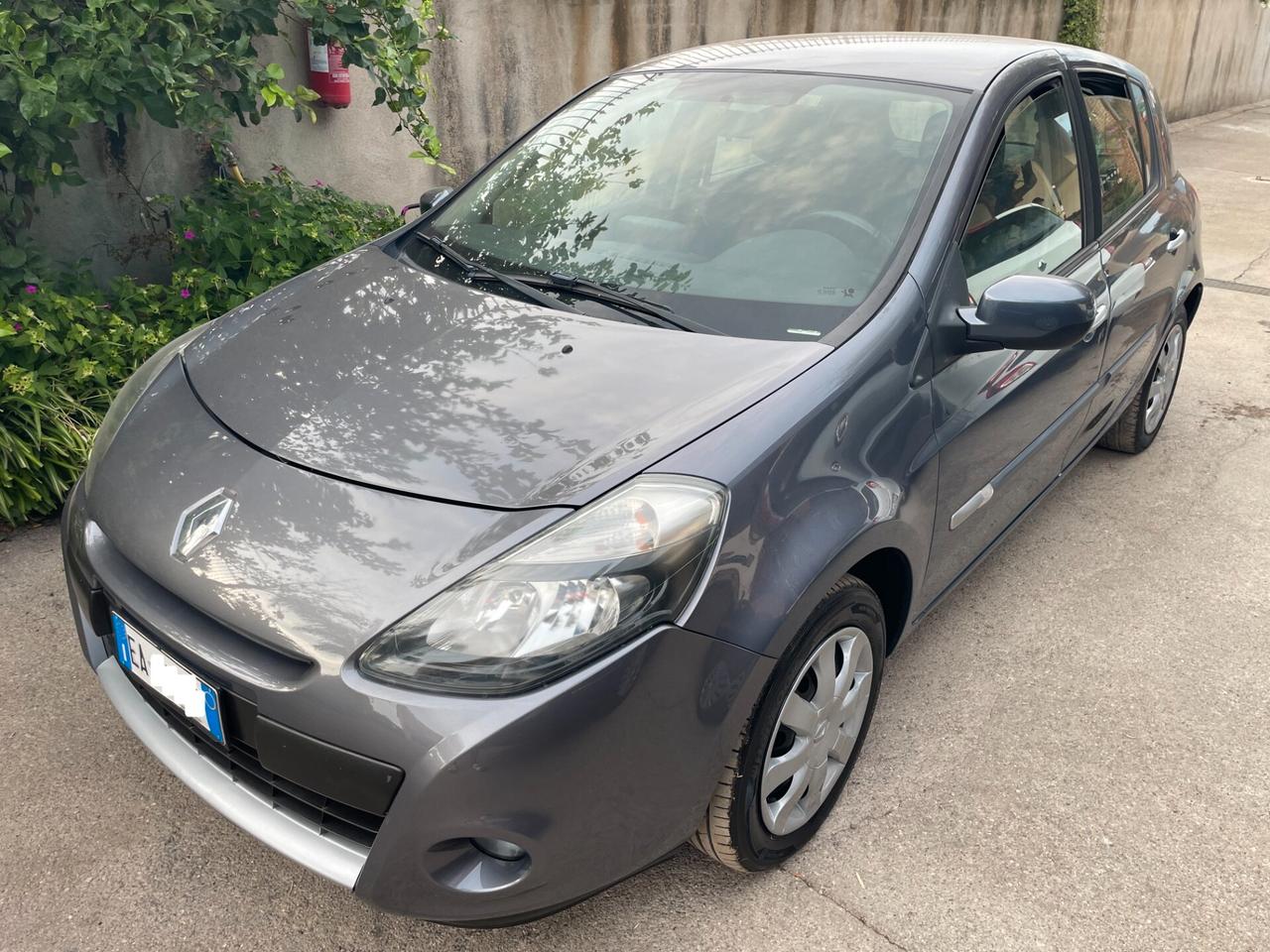 Renault Clio 1.2 GPL 5p Dynamique Distribuzione Tagliandata Neopatentati