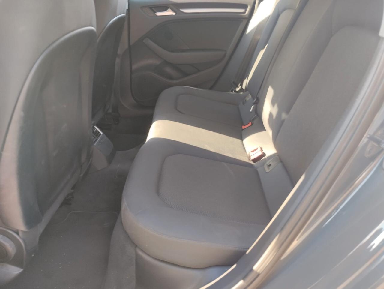 Audi A3 SPB TFSI 150CV S tronic Business SLINE