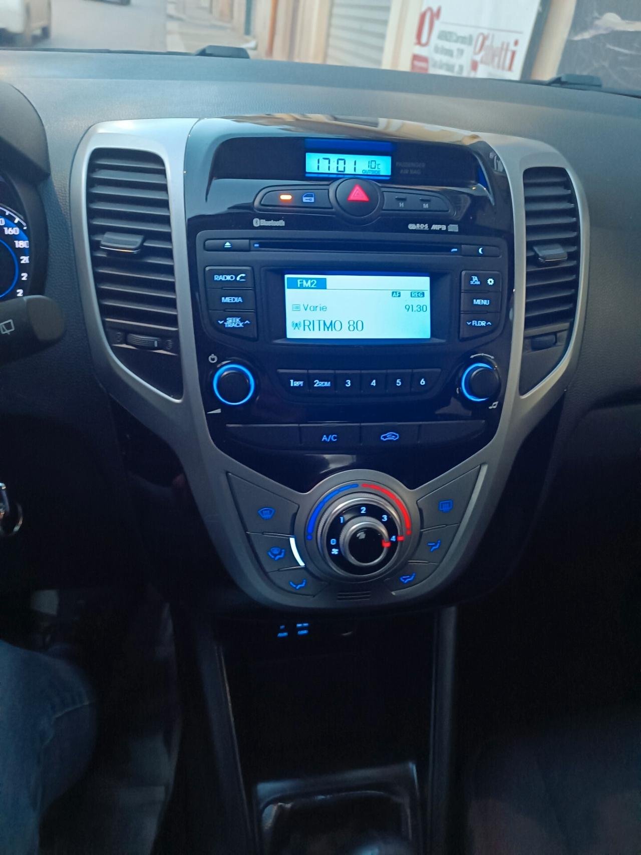 Hyundai iX20 1.4 CRDI 90 CV XPOSSIBLE TETTO APRIBILE FULL