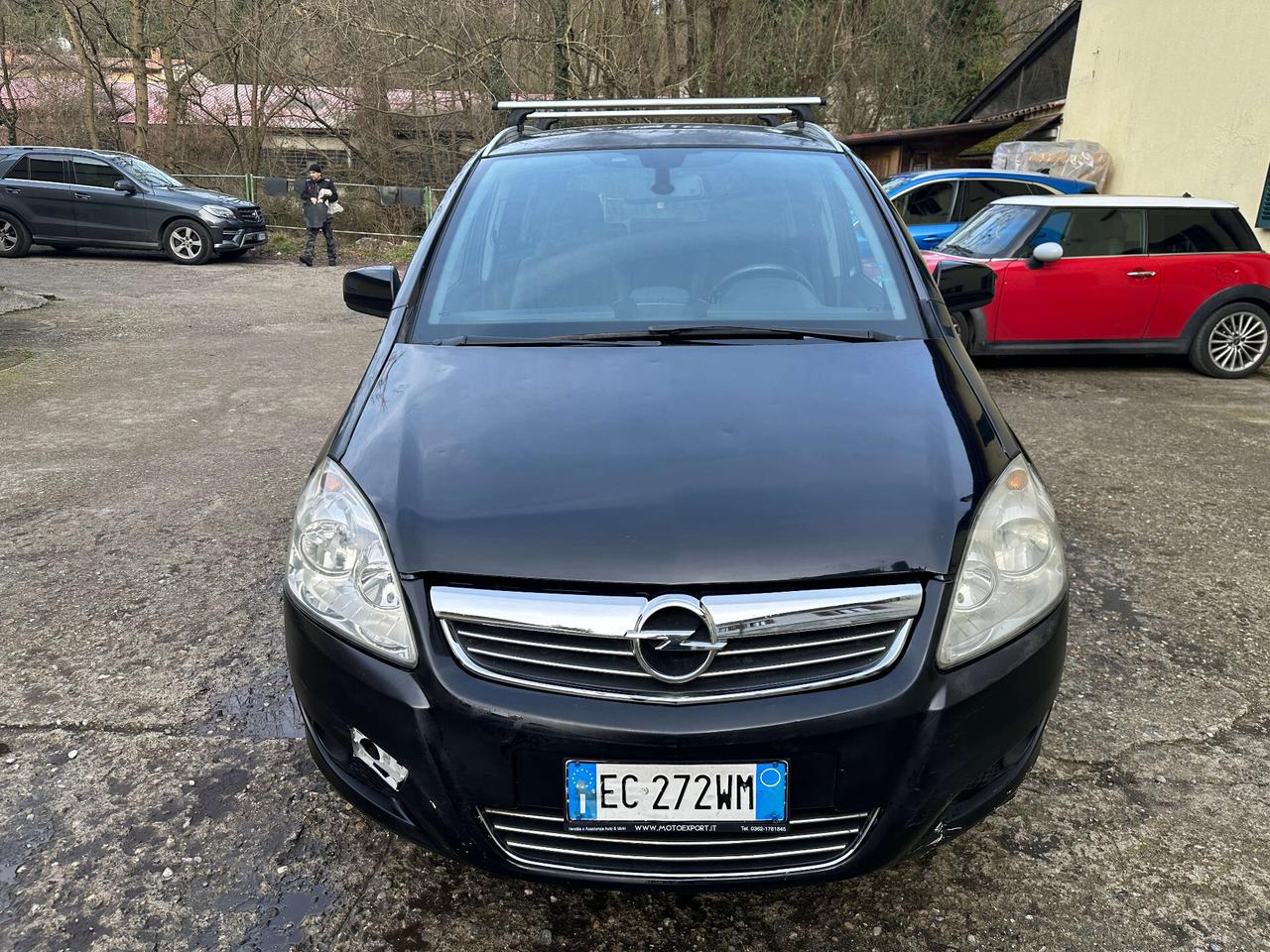 Opel Zafira 1.6 16V ecoM 150CV Turbo Cosmo - Metano - 7 posti - Motore con 180.000 km