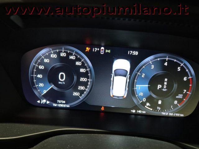 VOLVO XC40 B4 AWD Geartronic Inscription