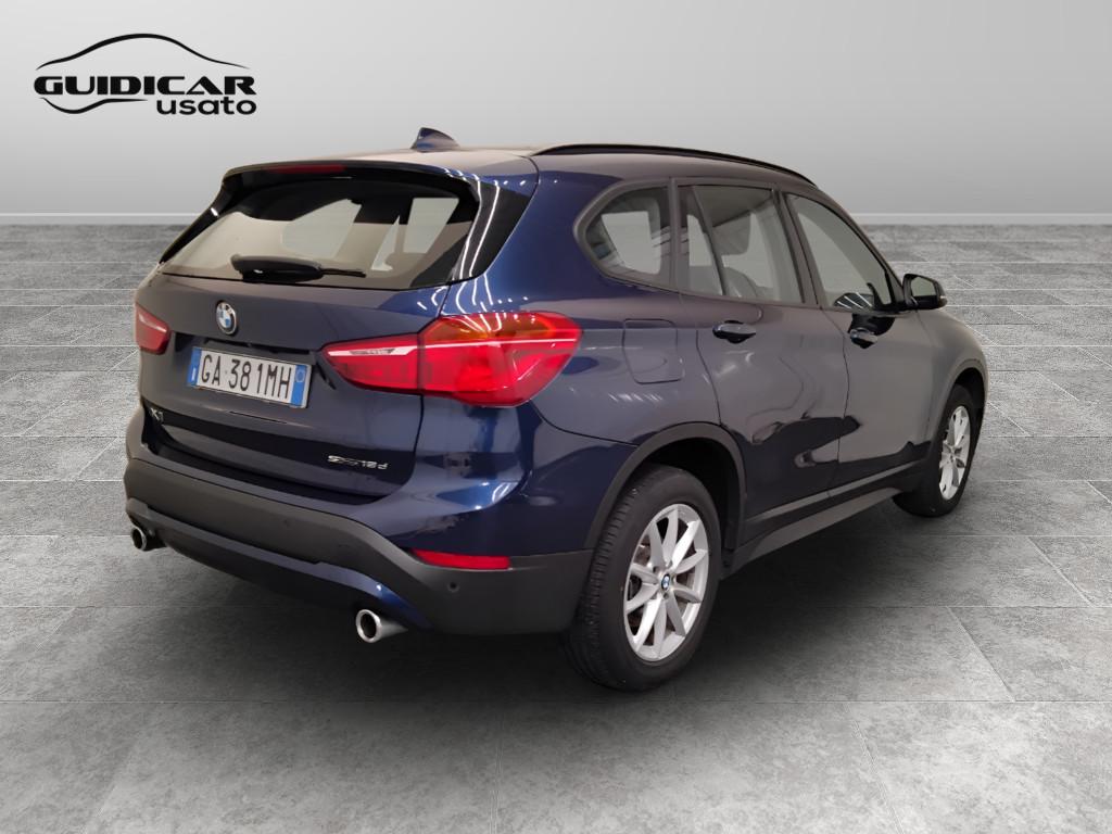 BMW X1 F48 2019 - X1 sdrive18d Advantage auto