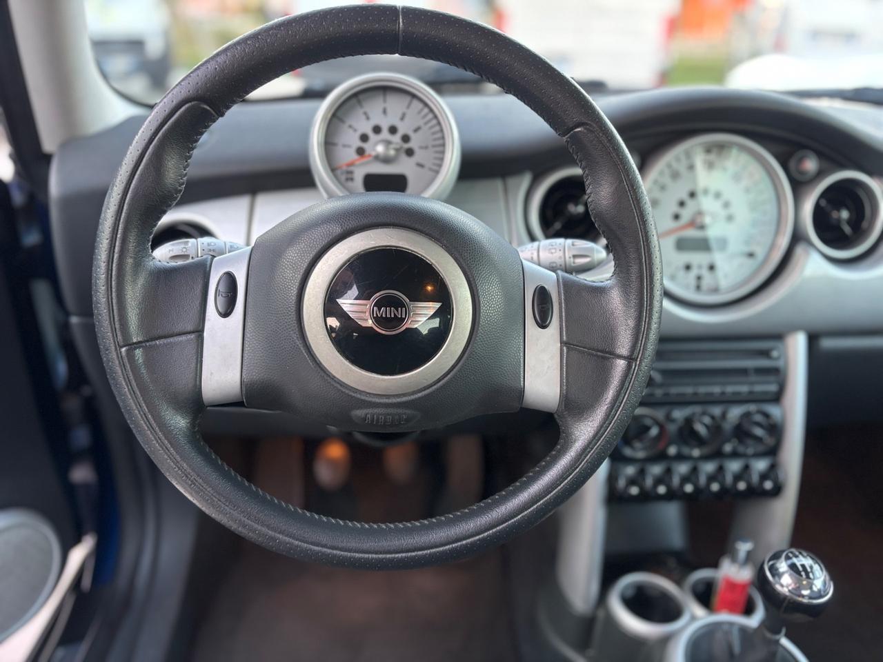 Mini 1.6 16V Cooper