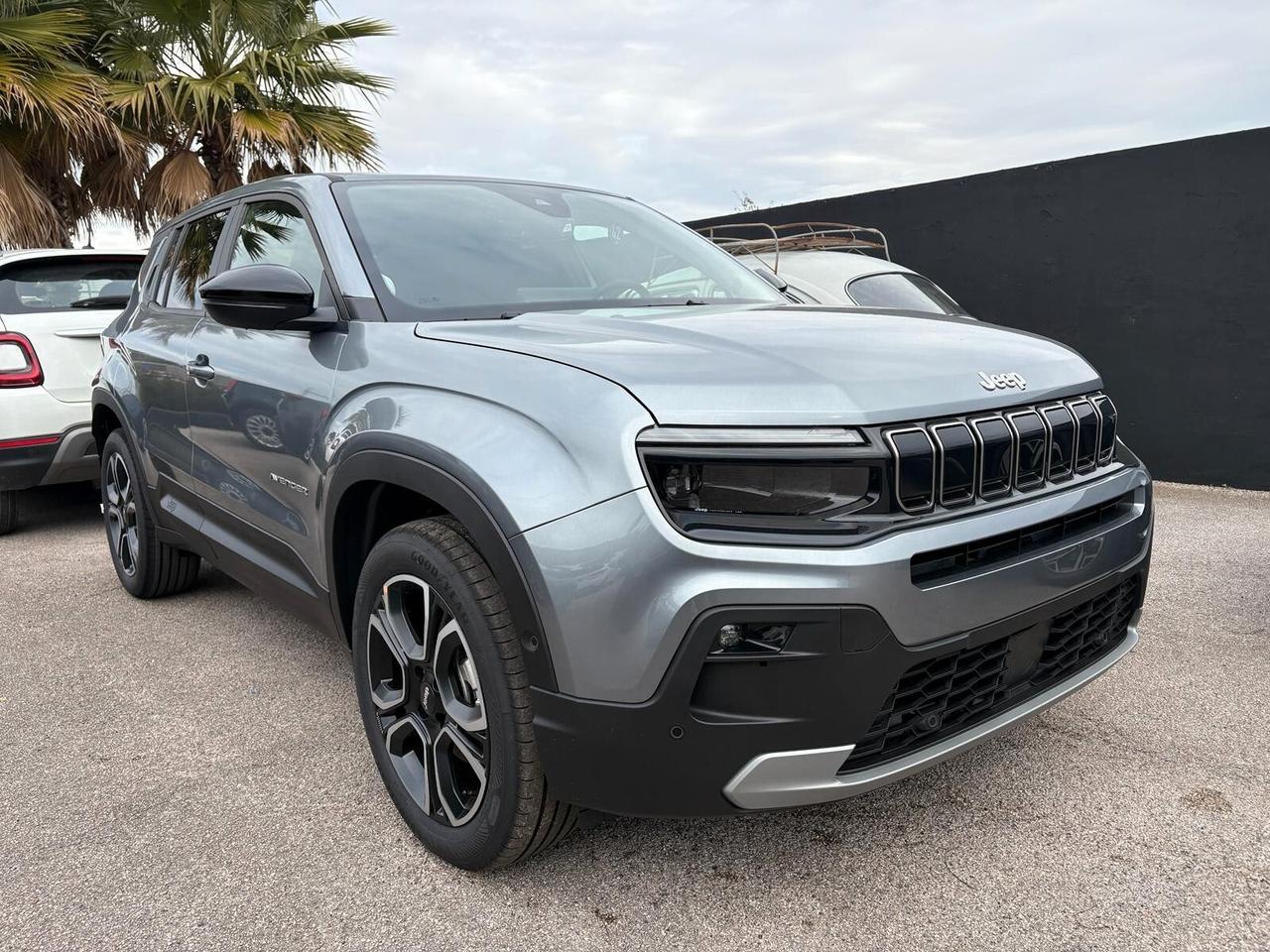 Jeep Avenger 1.2 Turbo 100 CV MHEV Summit