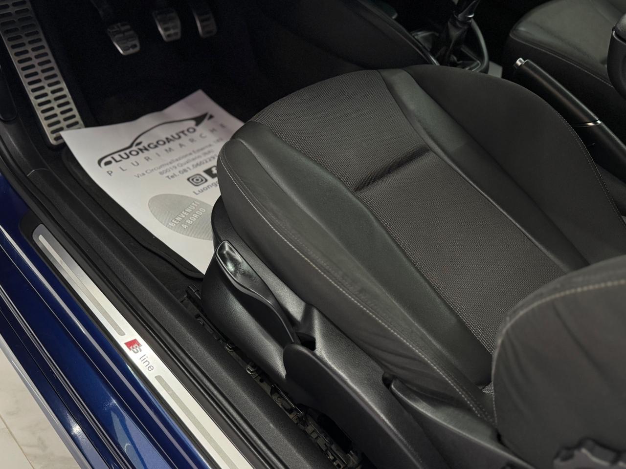 Audi A1 1.6 TDI 105 CV S-line Full Optional