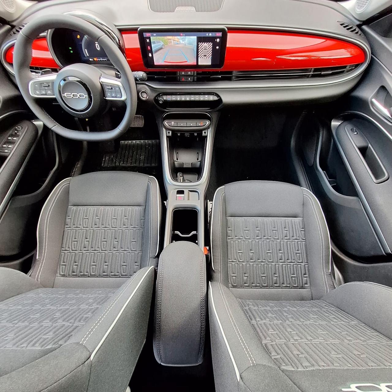 Fiat 600 Hybrid Serie Speciale Icon 110 CV DCT MHEV