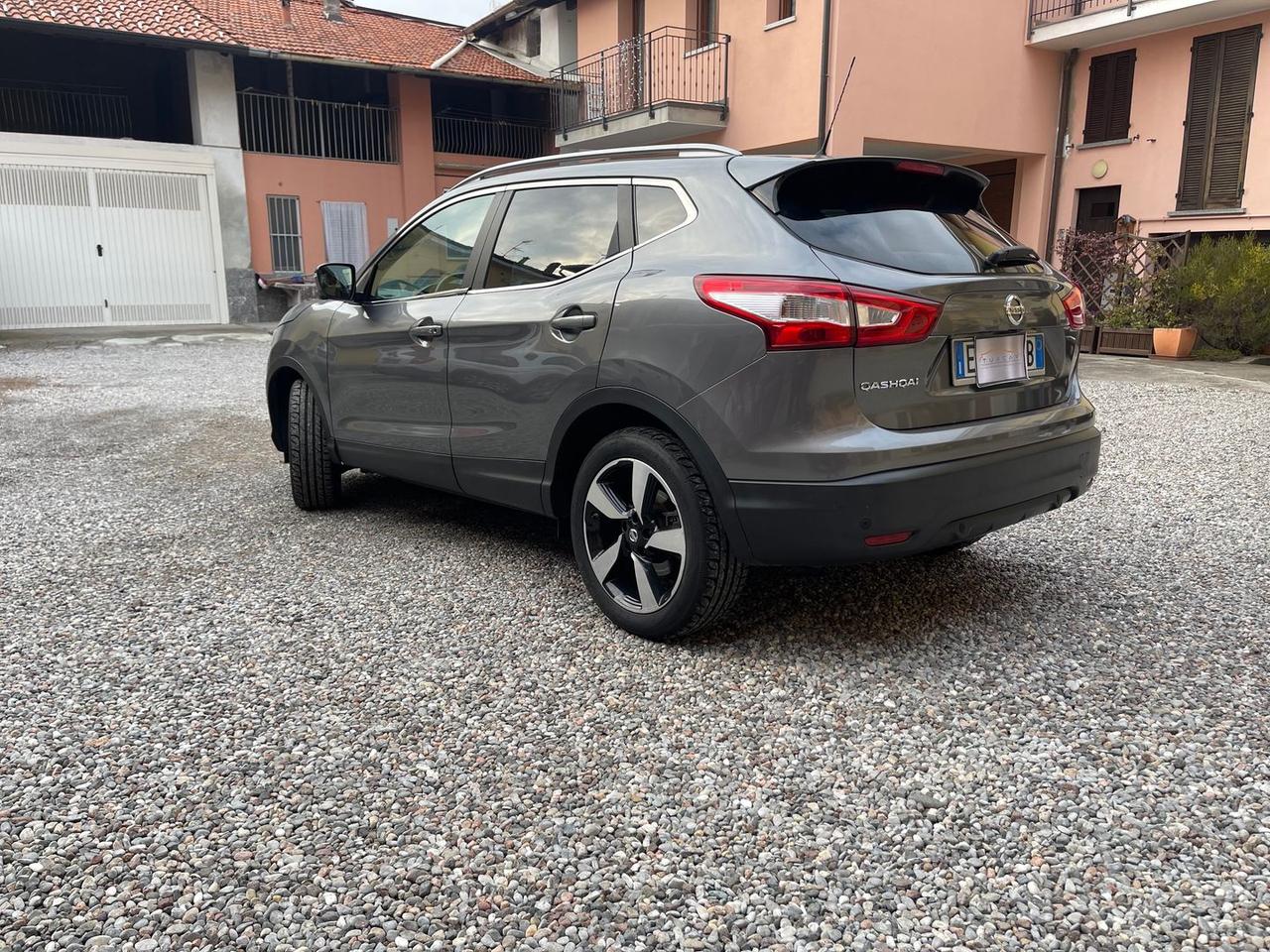 Nissan Qashqai 360° 1.2 DIG-T