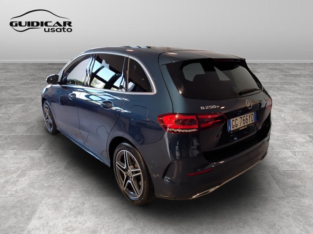 Mercedes-Benz Classe B - W247 2018 - B 250 e phev (eq-power) Premium auto