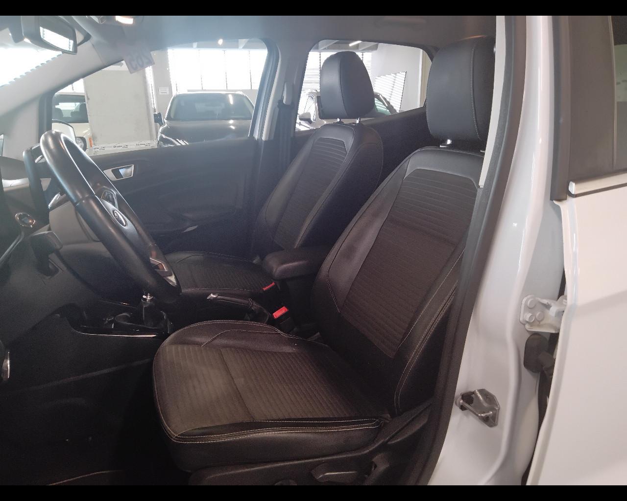 FORD EcoSport 2018 - EcoSport 1.0 ecoboost Business 100cv