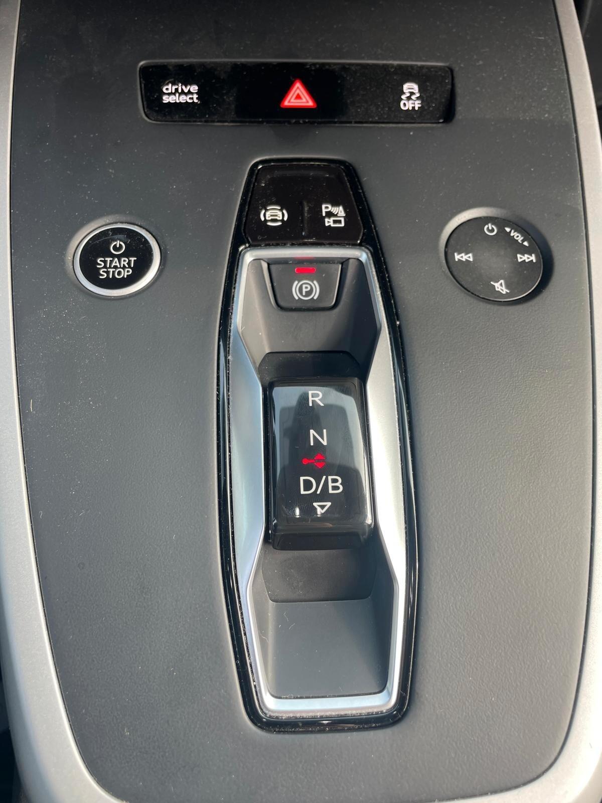 Audi Q4 40 e-tron Business #MP