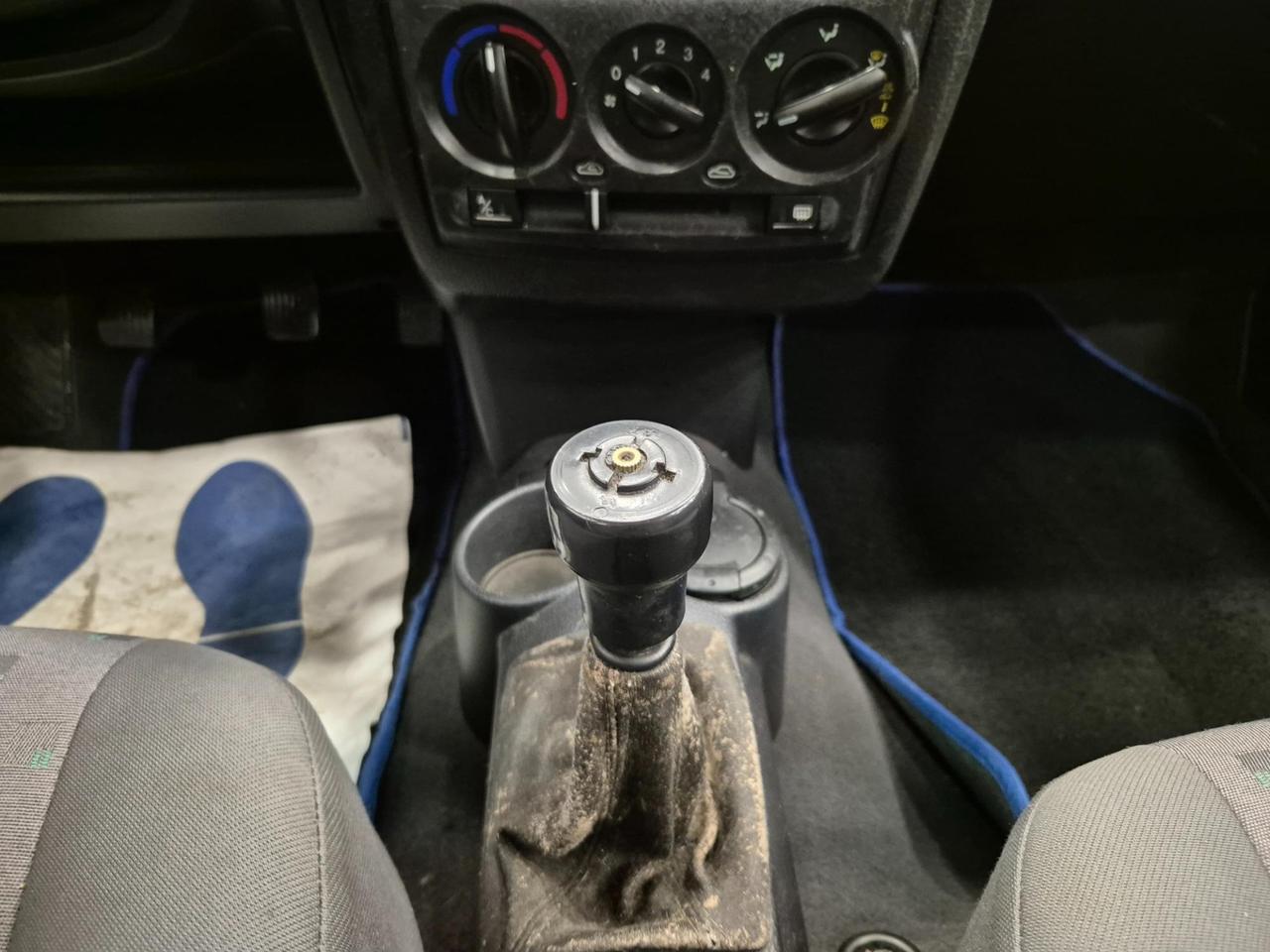 Hyundai Getz 5p 1.1 12v GL c/clima - PER COMMERCIANTI