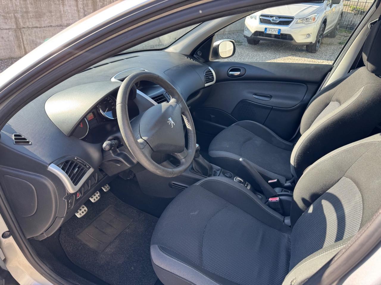 Peugeot 206 Plus 1.1 60CV 5p. Energie
