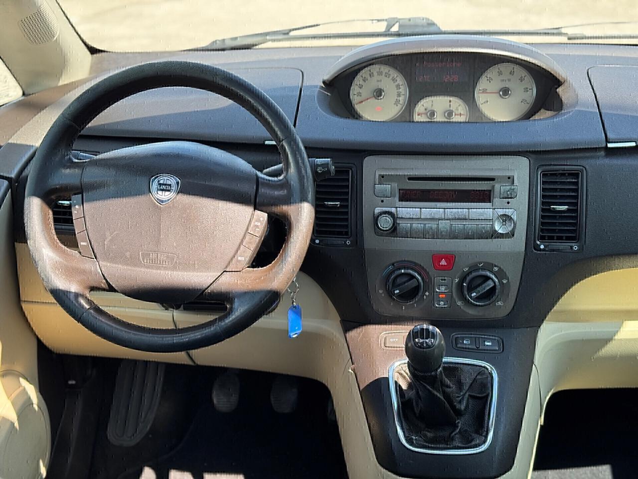 Lancia MUSA Multijet Platino “TETTO APRI”