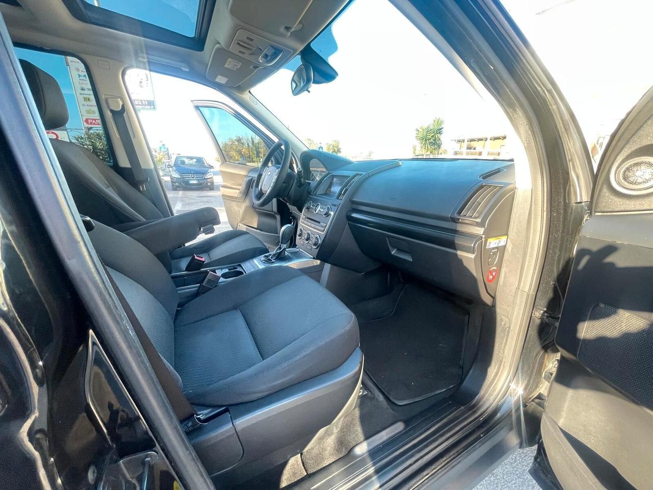 Land Rover Freelander 2.2 eD4 2WD S.W. SE