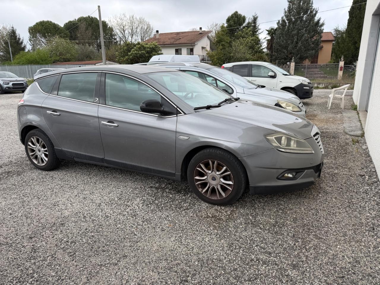 Lancia Delta 1.6 MJT DPF Silver