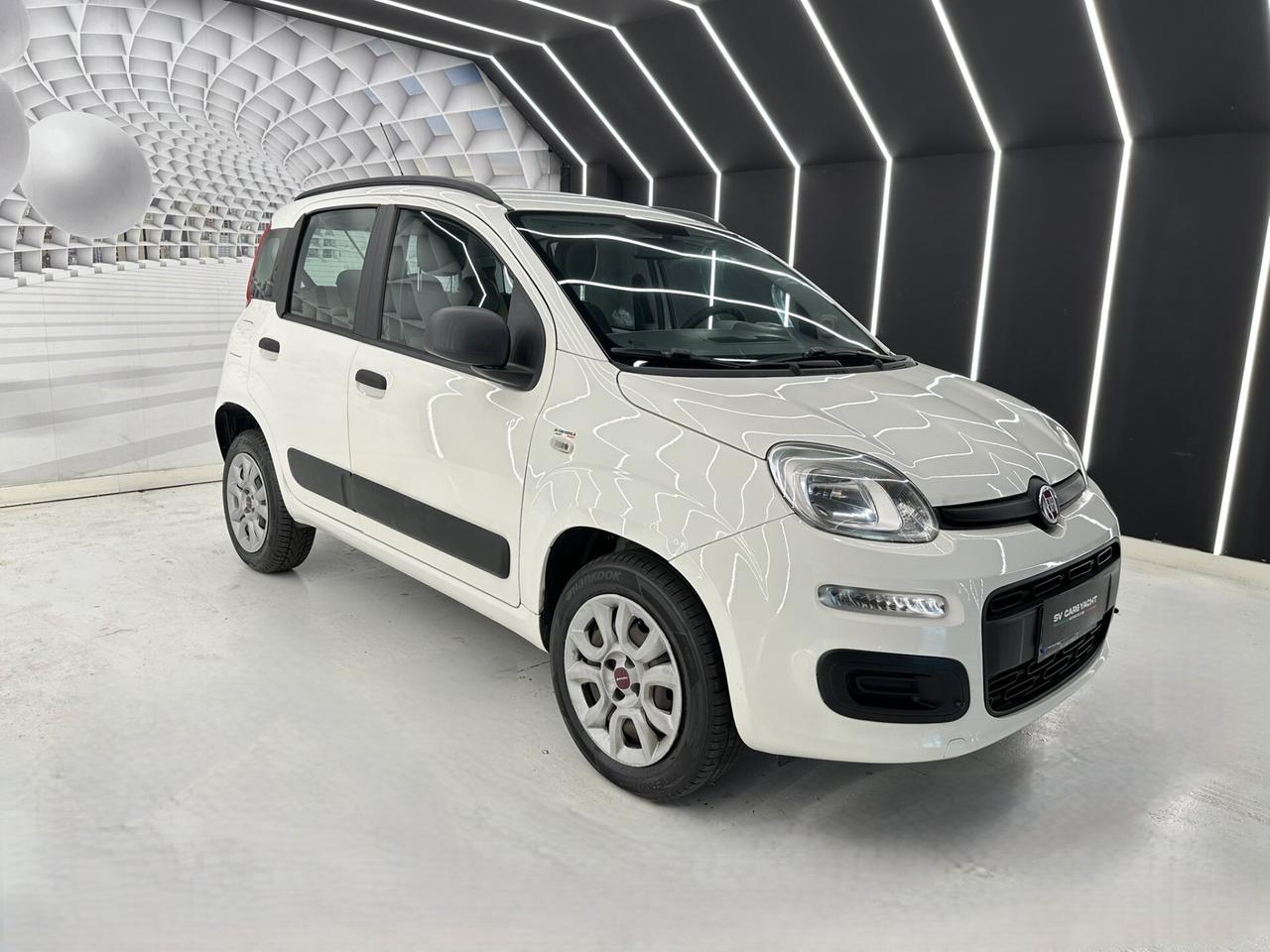 Fiat Panda 0.9 twinair 80CV-METANO-NEOPATENTATI-PERMUTE