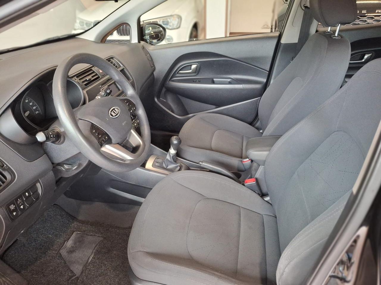 Kia Rio 5p 1.2 EX*NEOPATENTATI