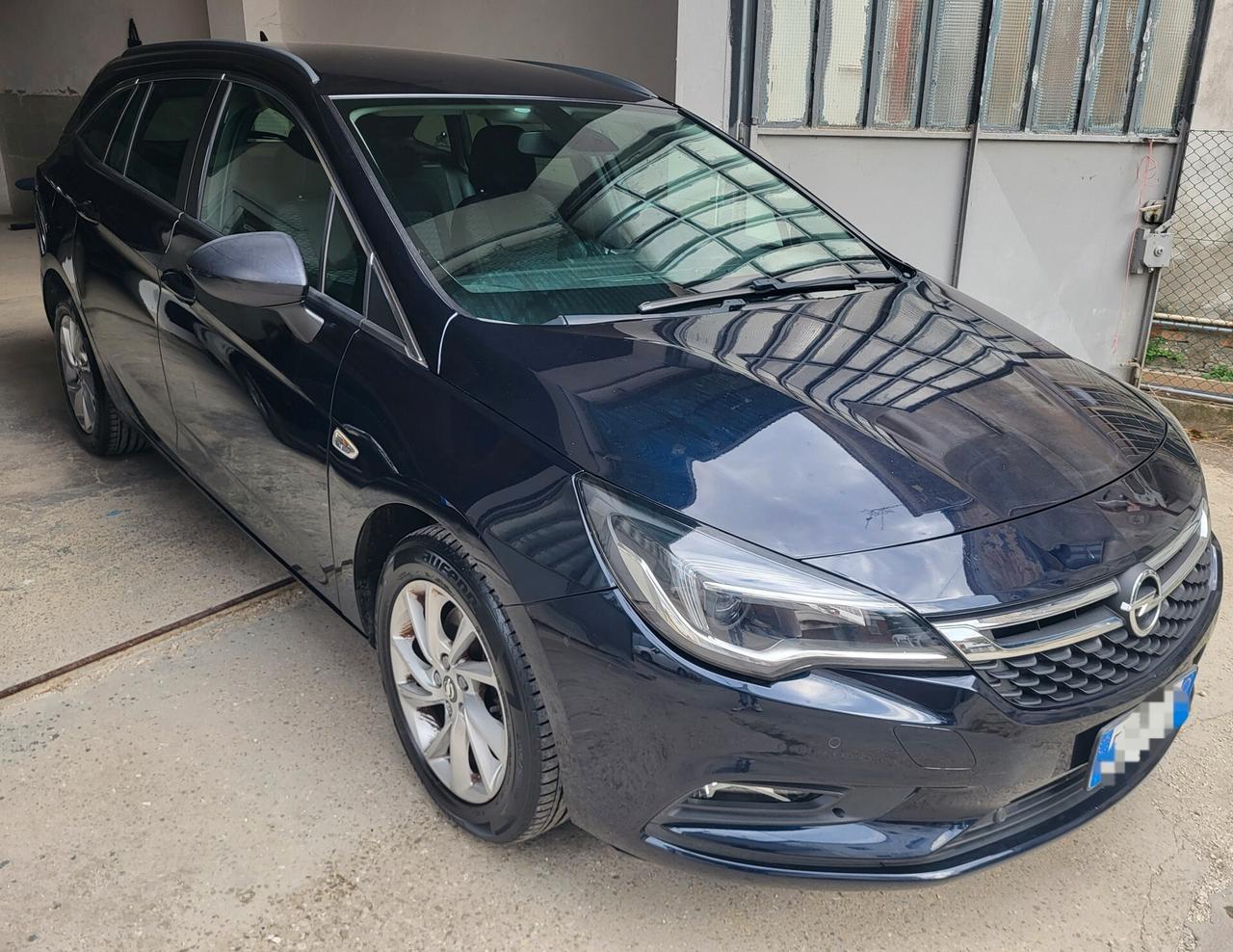 Opel Astra 1.6 CDTi 136CV Start&Stop Sports Tourer Dynamic