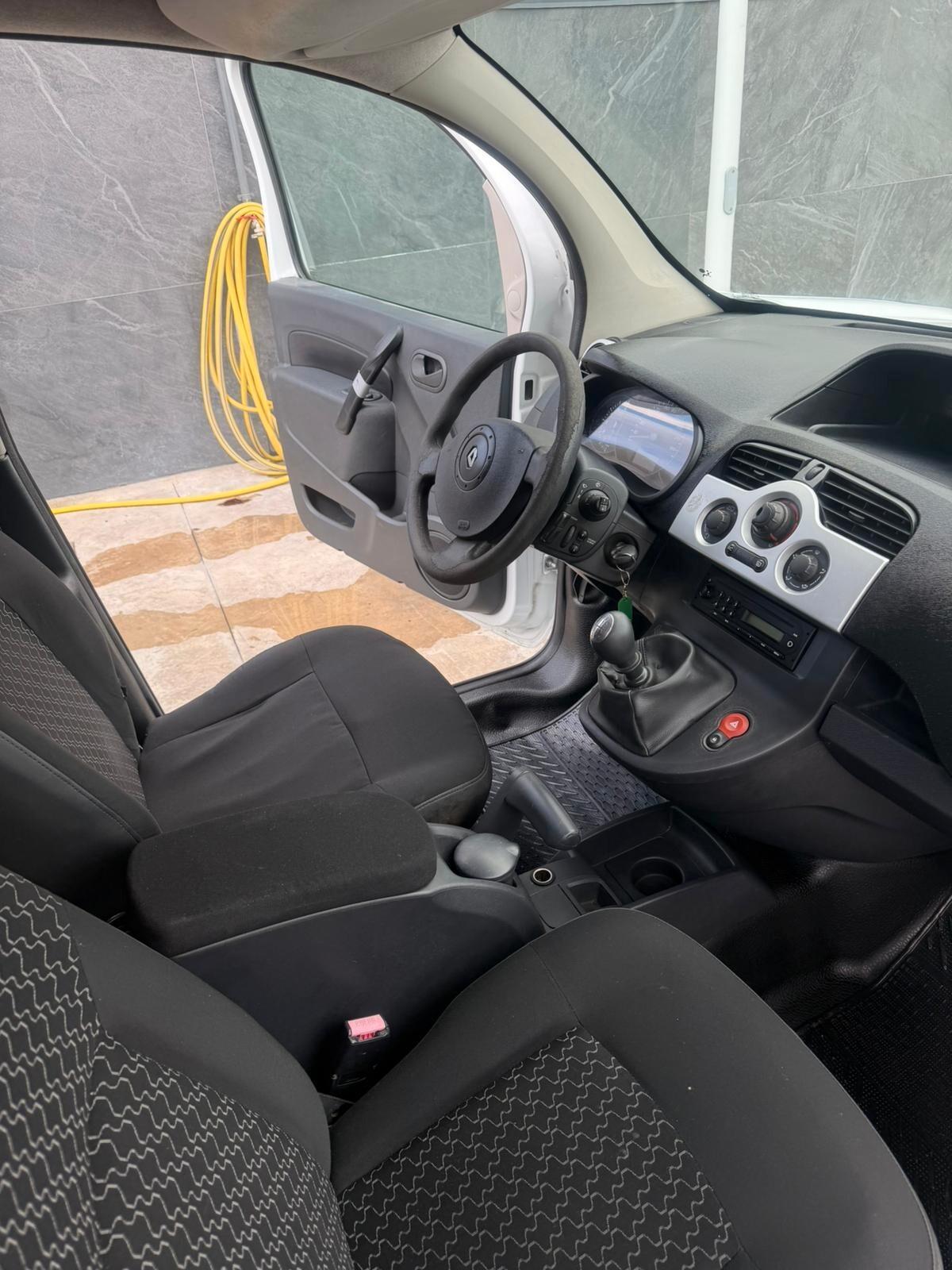 Renault Kangoo 1.5 dCi 110CV F.AP. 4p. Express Maxi Ice