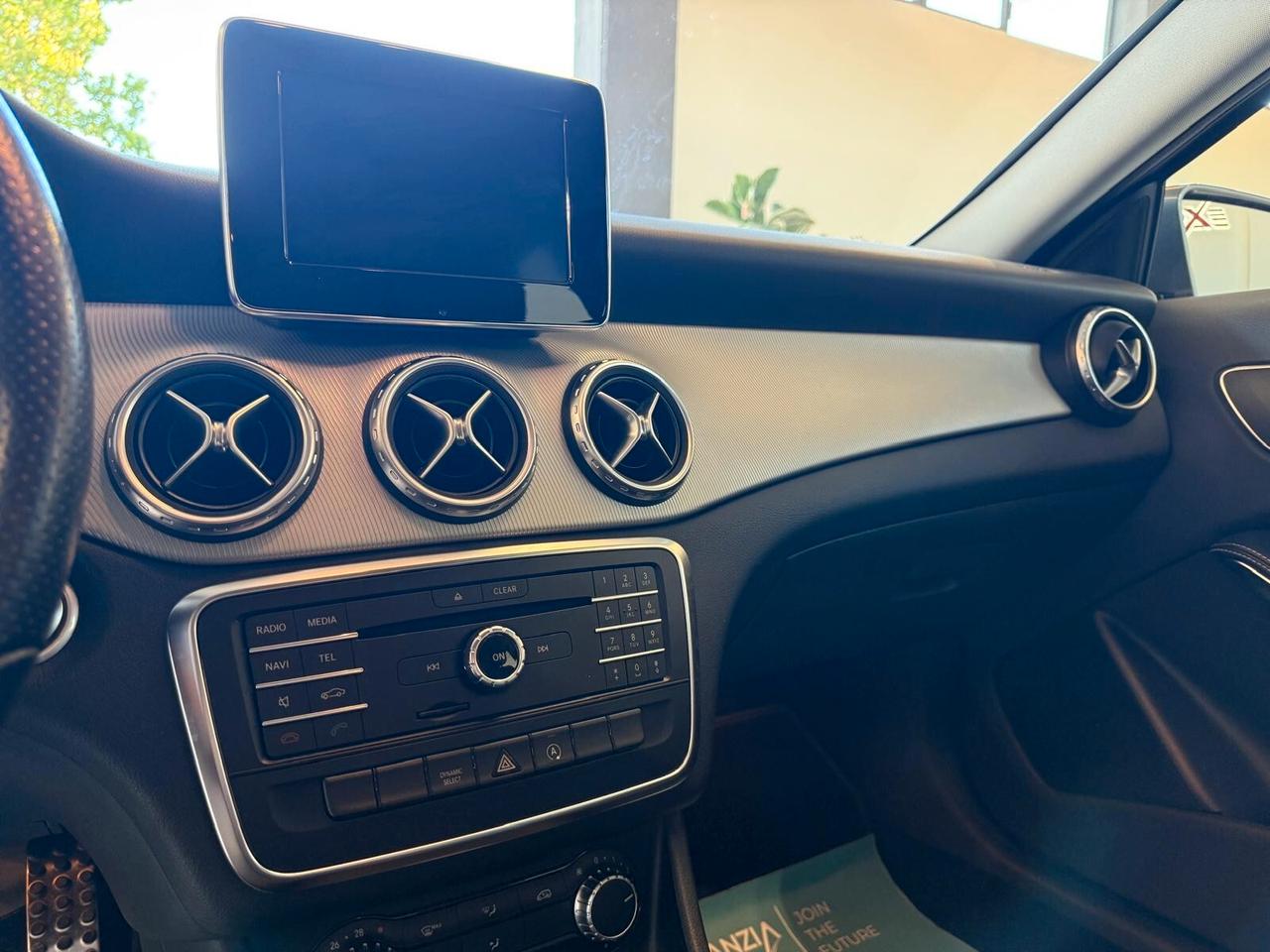 Mercedes-benz GLA 220 Premium auto