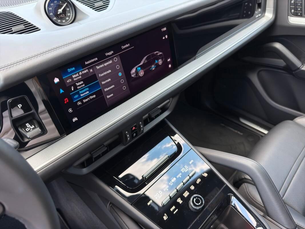 Porsche Cayenne Coupe 3.0 353CV SOSPENSIONI BOSE CERCHI DA 22