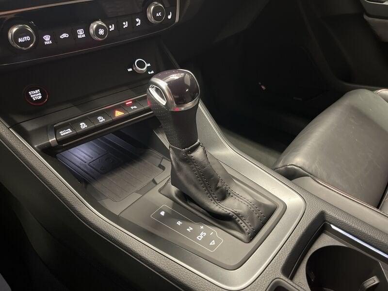 Audi Q3 Audi RS Q3 Sportback 294(400) kW(PS) S tronic